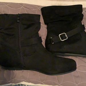 Torrid size 9 ankle boots